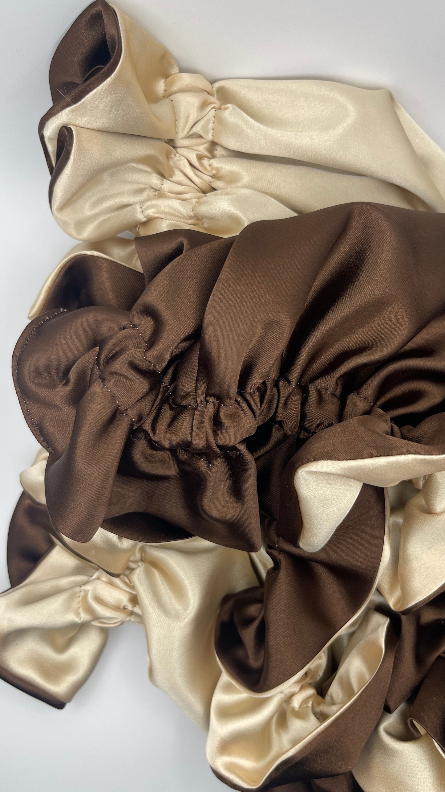 Coffee Ruffle Bonnet