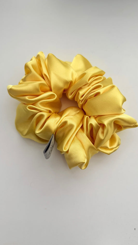Nana Scrunchie